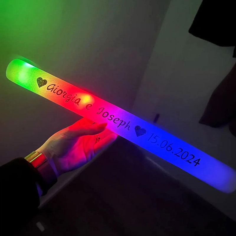 30 عصا إسفنجية مضيئة LED، عصي  - مراجعة Flashing Led Foam Sticks Party وسعره